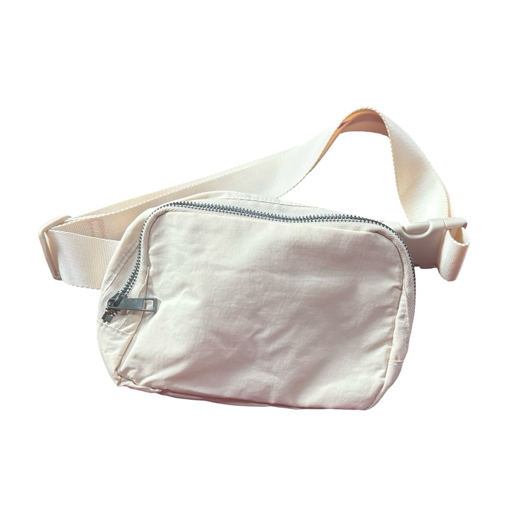 Cream Belt Bag with Zipper